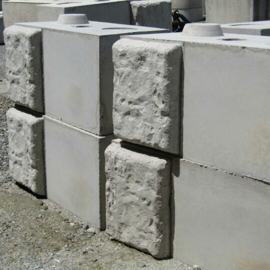 Retaining Wall Inside/Outside Corner Block - B&C Concrete